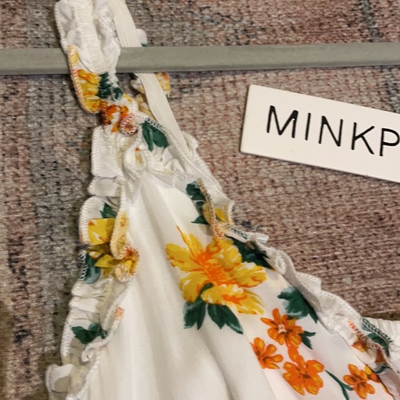 MinkPink Lemon Bloom Cami NWT - Picture 2 of 4
